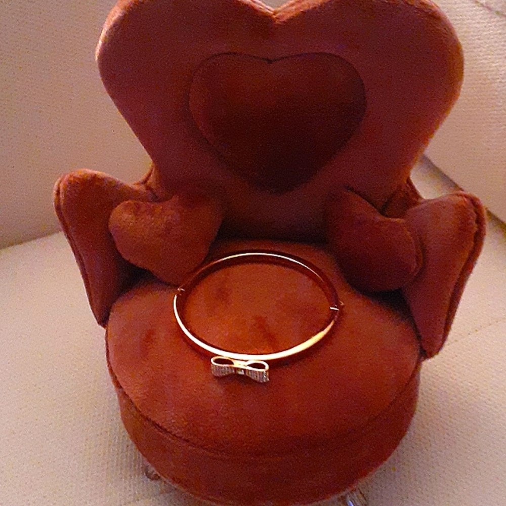 Kate Spade Bow bracelet